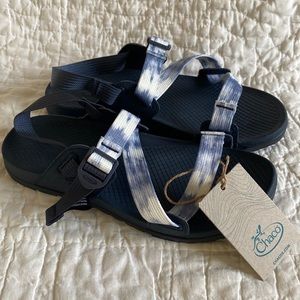 NWT Chaco Lowdown Sandals Sport Women’s 8 Navy Blue White Tie Dye NEW
